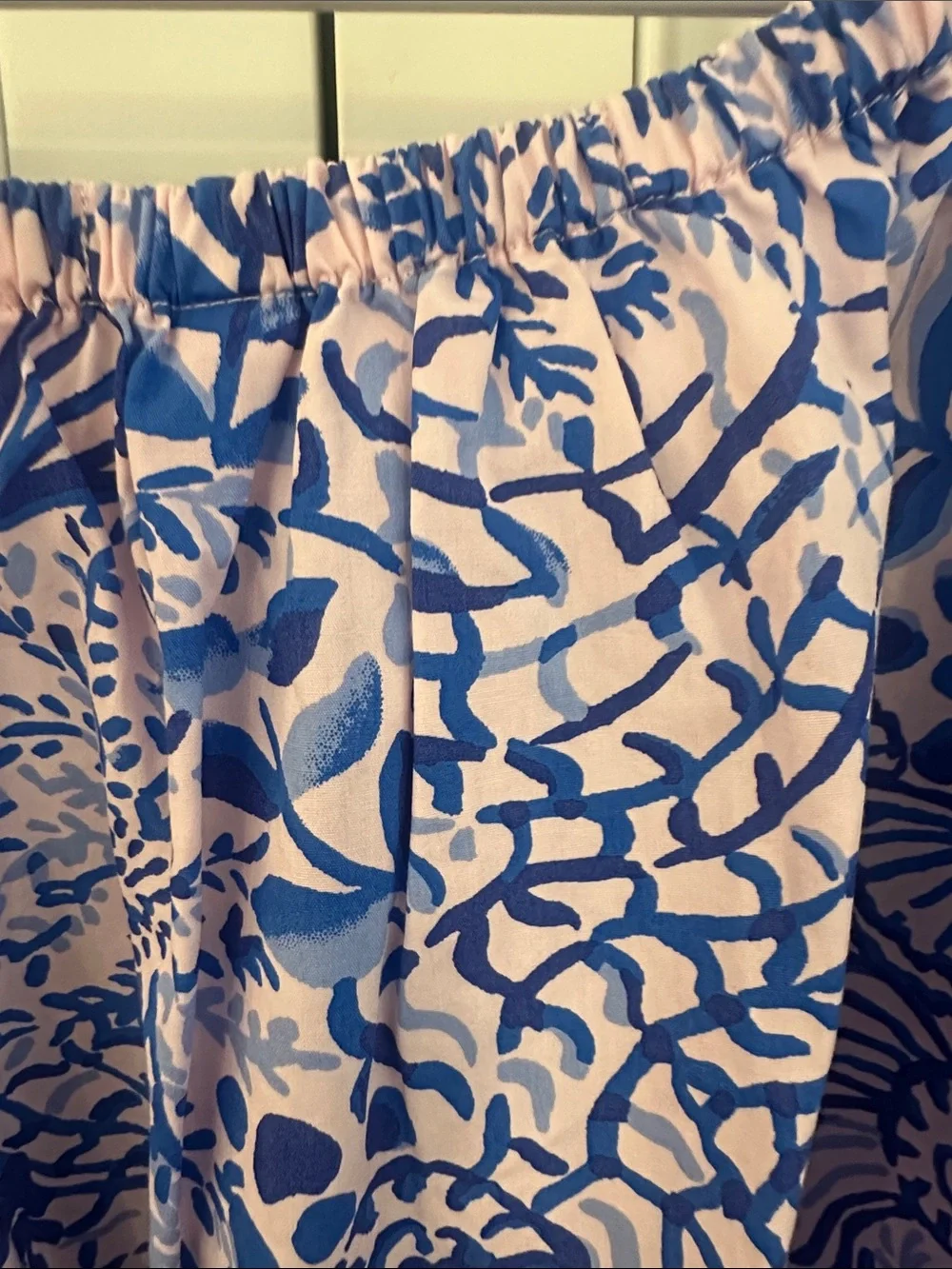 Lilly Pulitzer Pink and Blue Off-Shoulder Floral cotton blouse. Size M.
